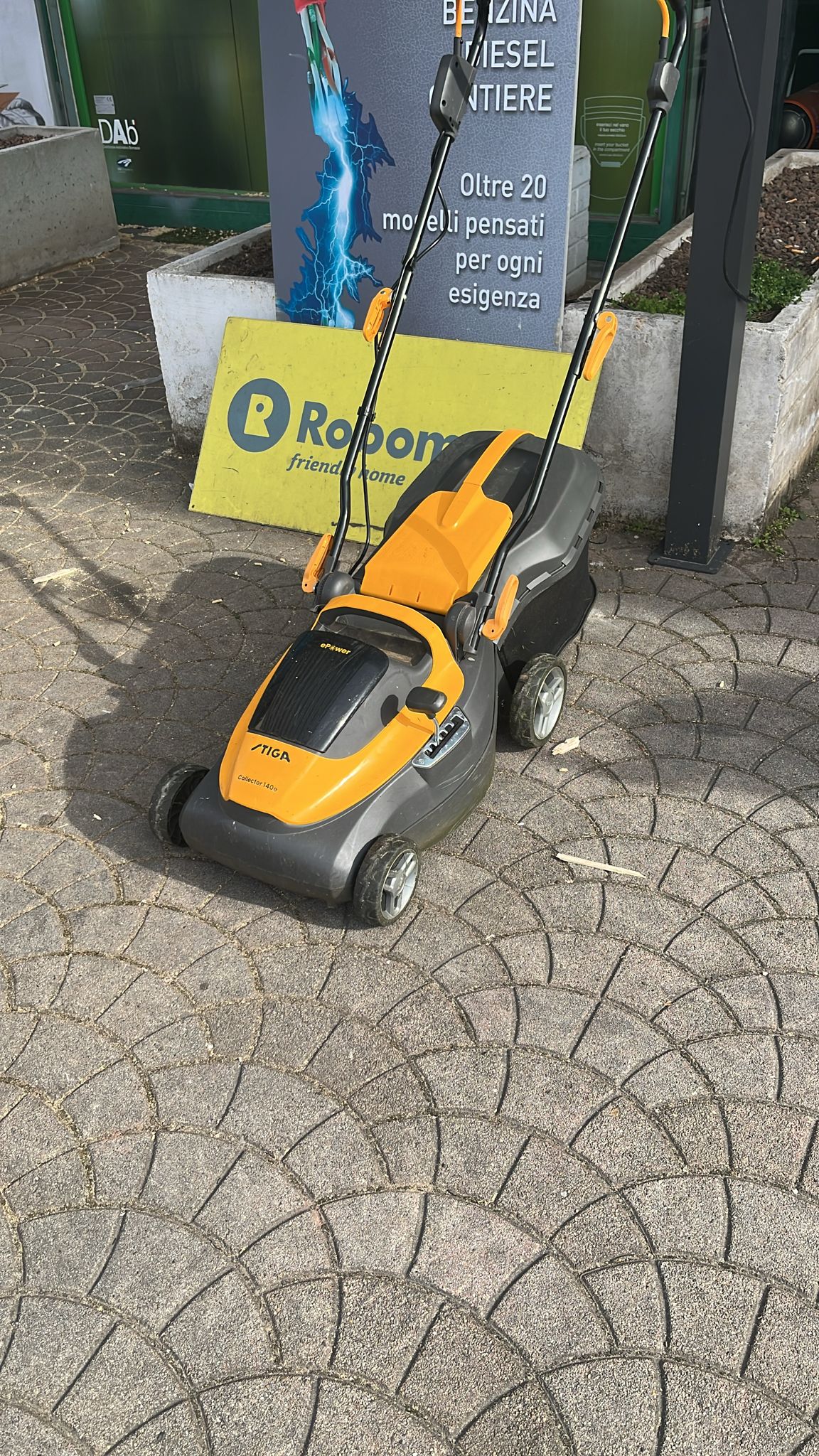 Stiga doppia batteria completa con due anni di garanzia